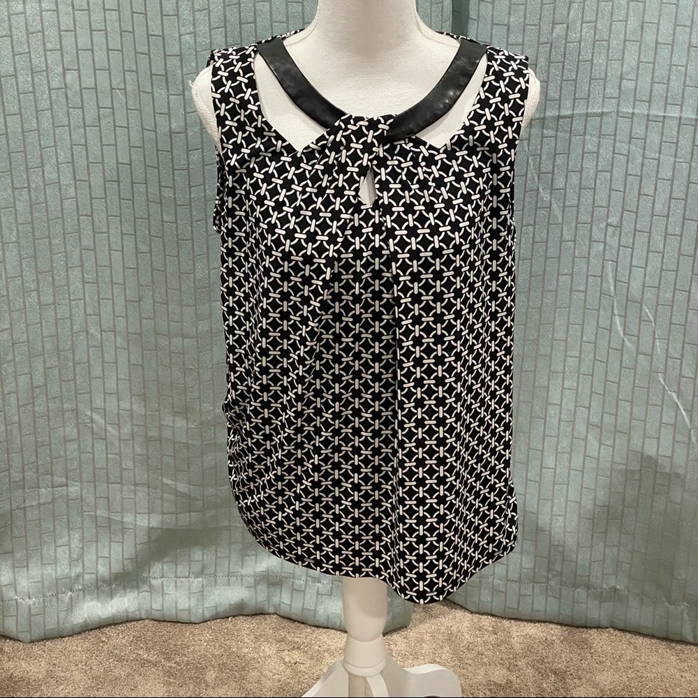 Nine West black and white, large blouse